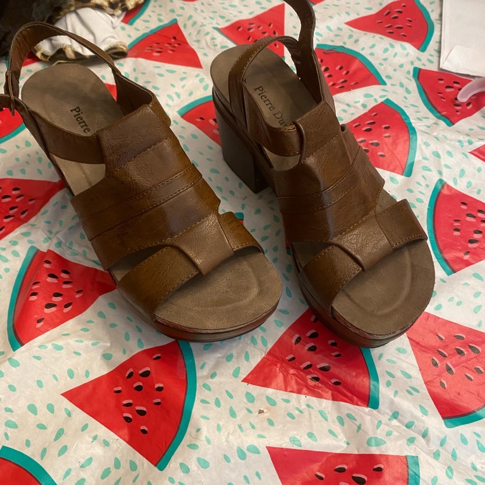 Cute shoes brown leather platform